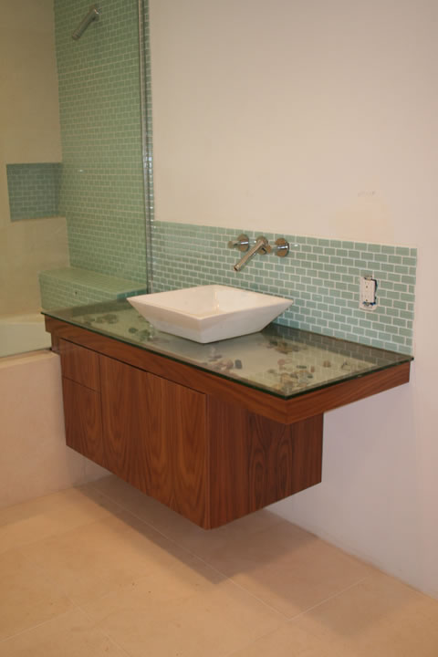 Bathrooms 2