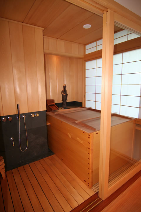 Bathrooms 4