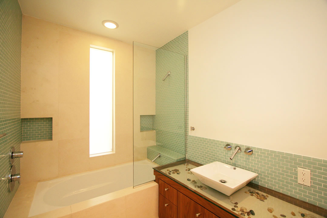 Effie Residence 13